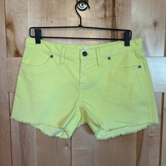 Carve Designs Oahu Short 4 Citron Yellow Dogtown Short Comfort Casual - Picture 1 of 6